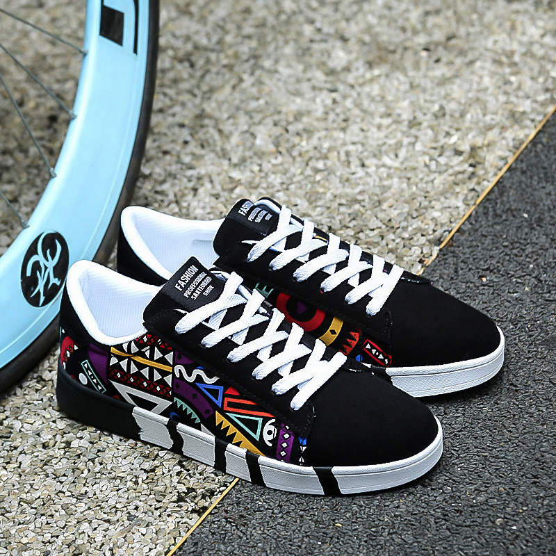 Men's Lightweight Canvas Shoe